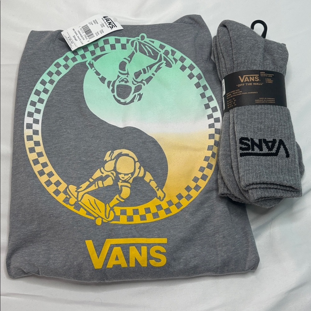 Vans Gray Long Sleeve TShirt & 3 Pack Gray Vans Crew Socks